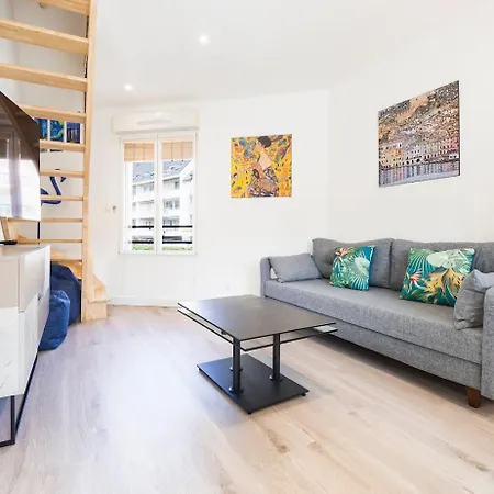 Apartment Duplex & Jardin Marche